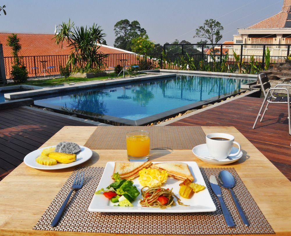 Sun Inns Hotel Siem Reap Bagian luar foto