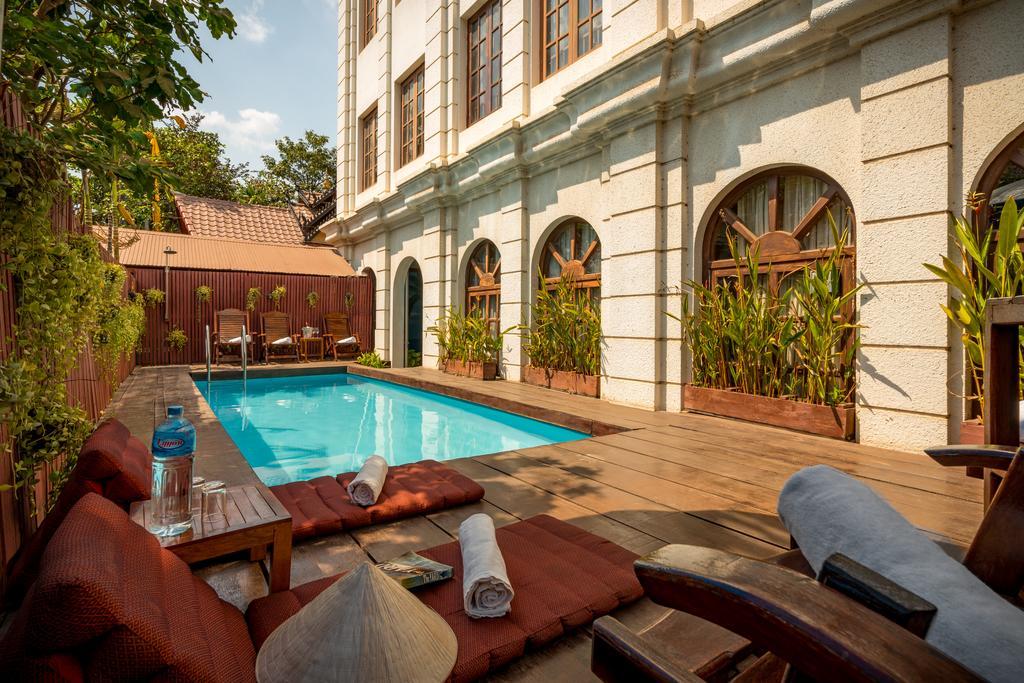 Sun Inns Hotel Siem Reap Bagian luar foto