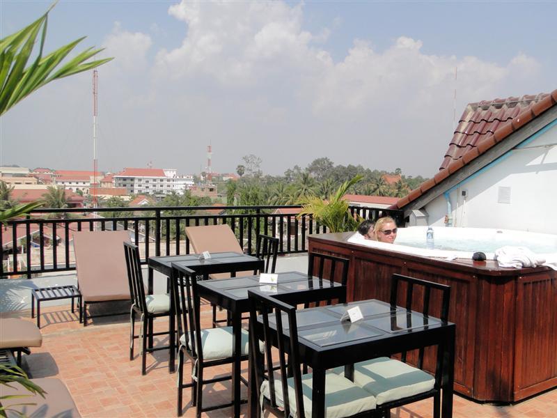 Sun Inns Hotel Siem Reap Bagian luar foto