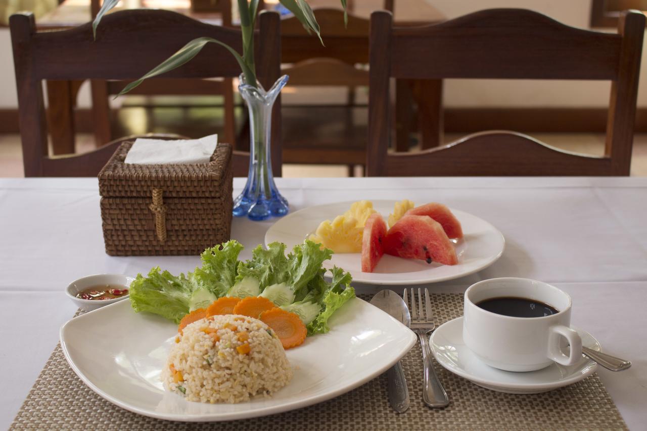 Sun Inns Hotel Siem Reap Bagian luar foto