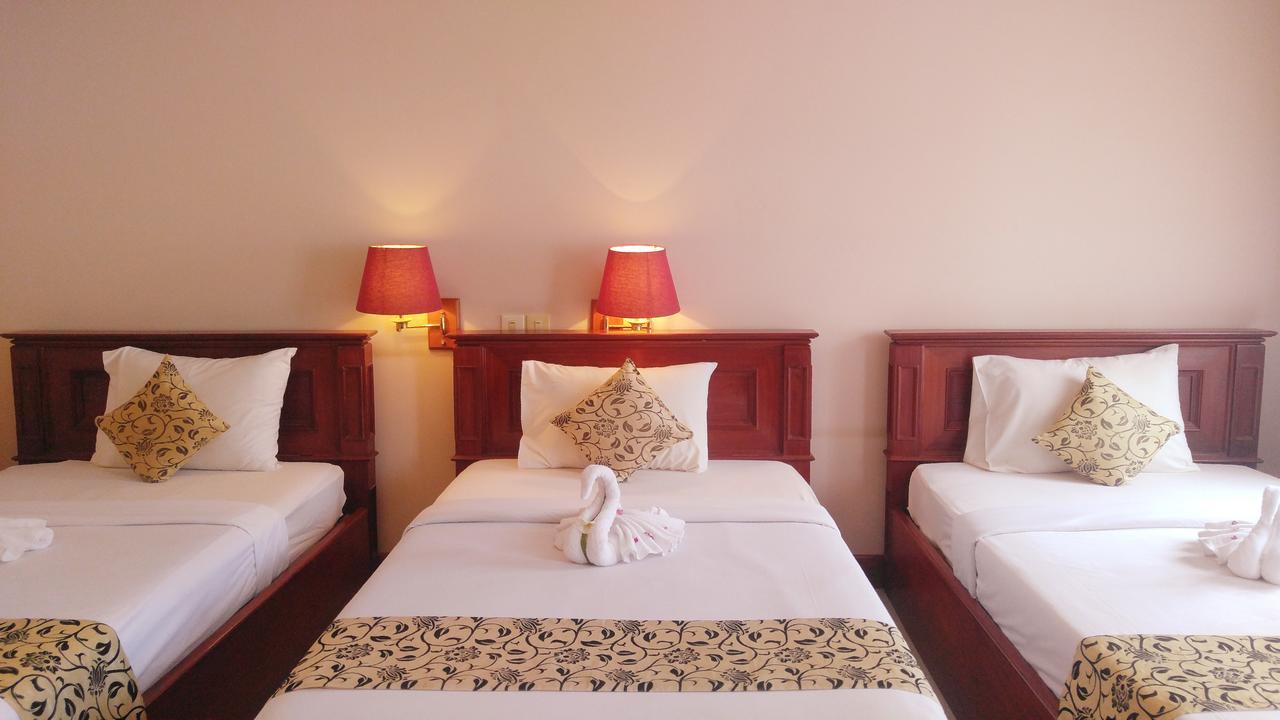 Sun Inns Hotel Siem Reap Bagian luar foto